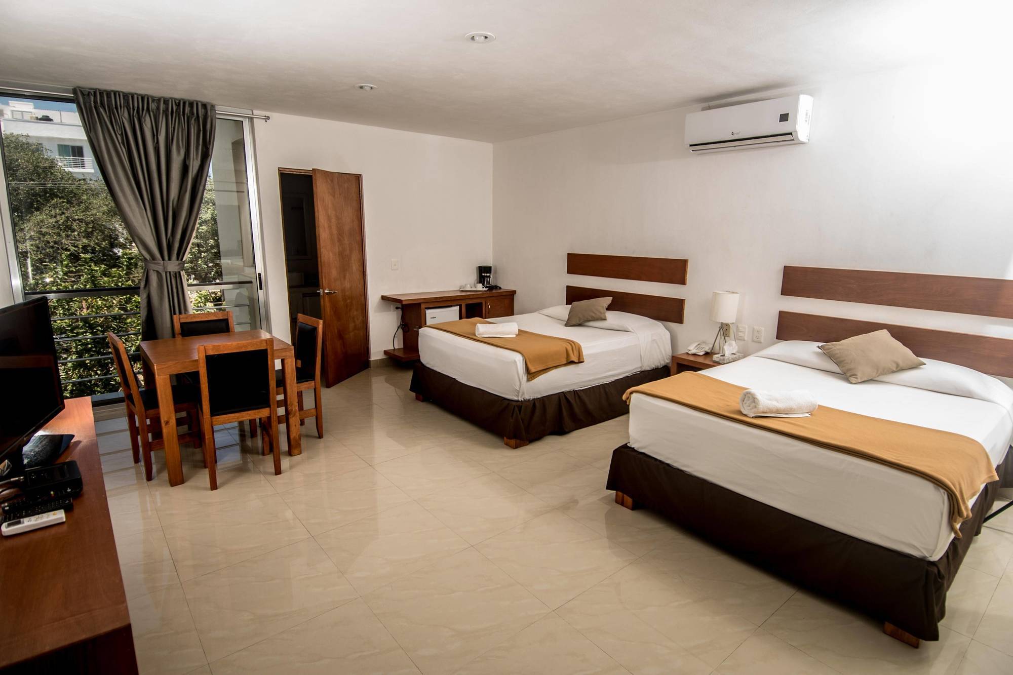 Sunrise 42 Suites Hotel Playa del Carmen Exterior foto